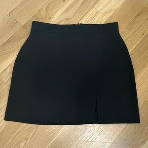Aritzia Wilfred Classic Black Mini Skirt Size 6